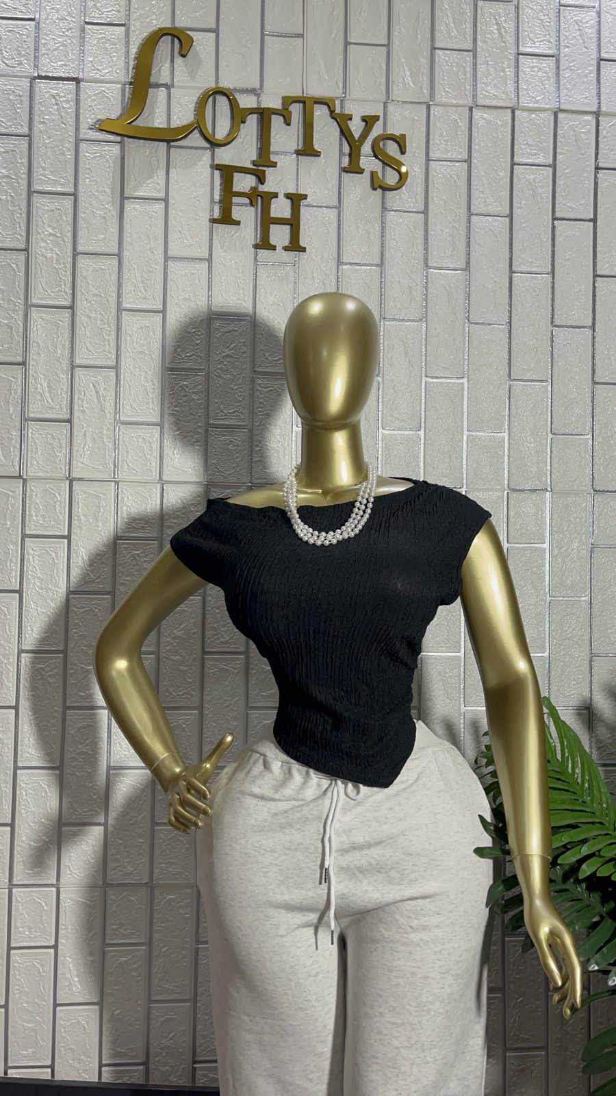 Chic baddie Top