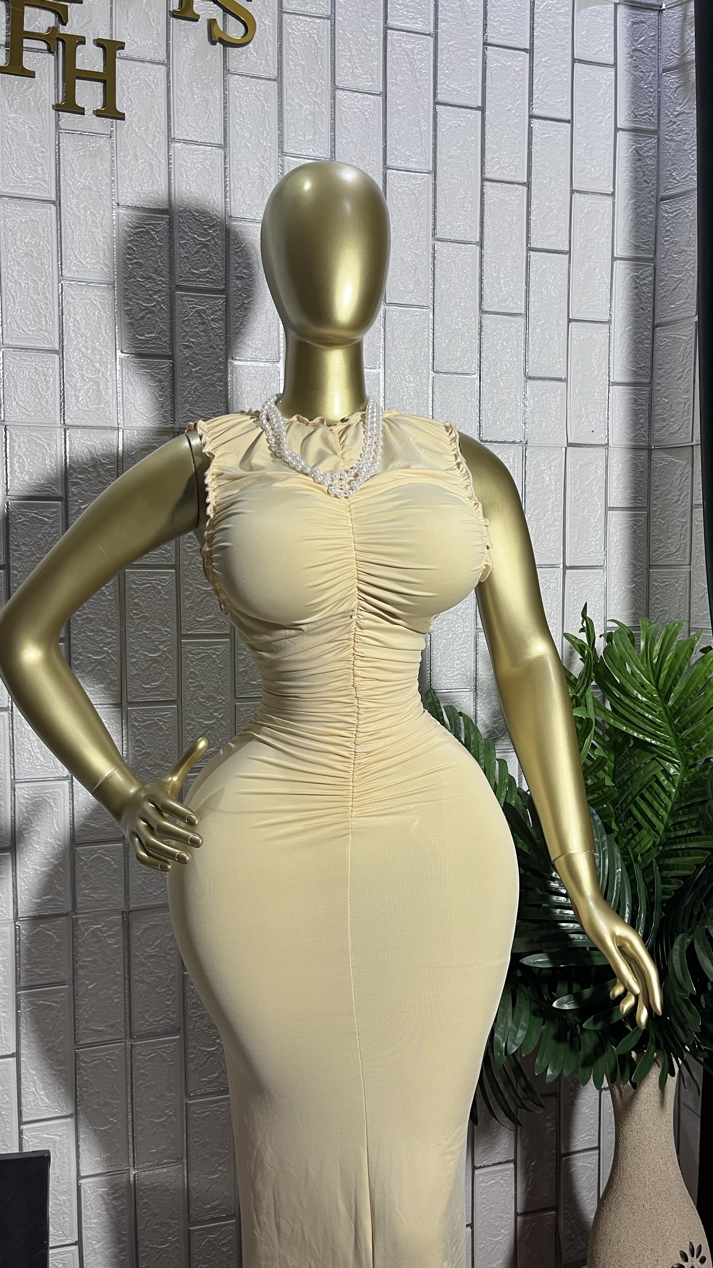 The BUTTER YELLOW RUCHED Goddess