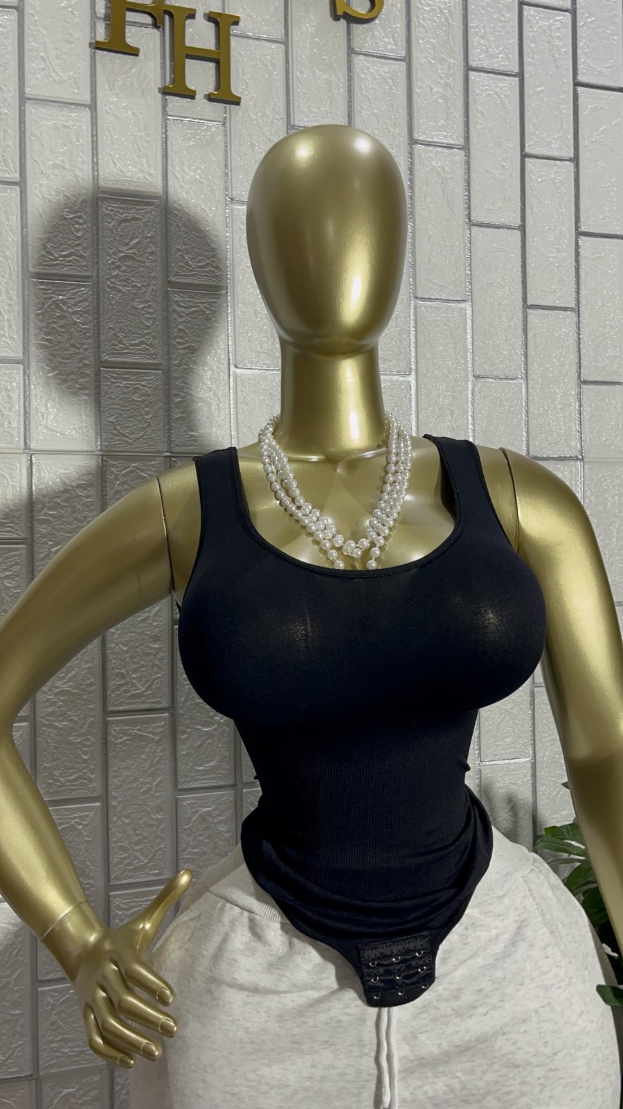 The ONYX SNATCH Scoop Neck Bodysuit Top