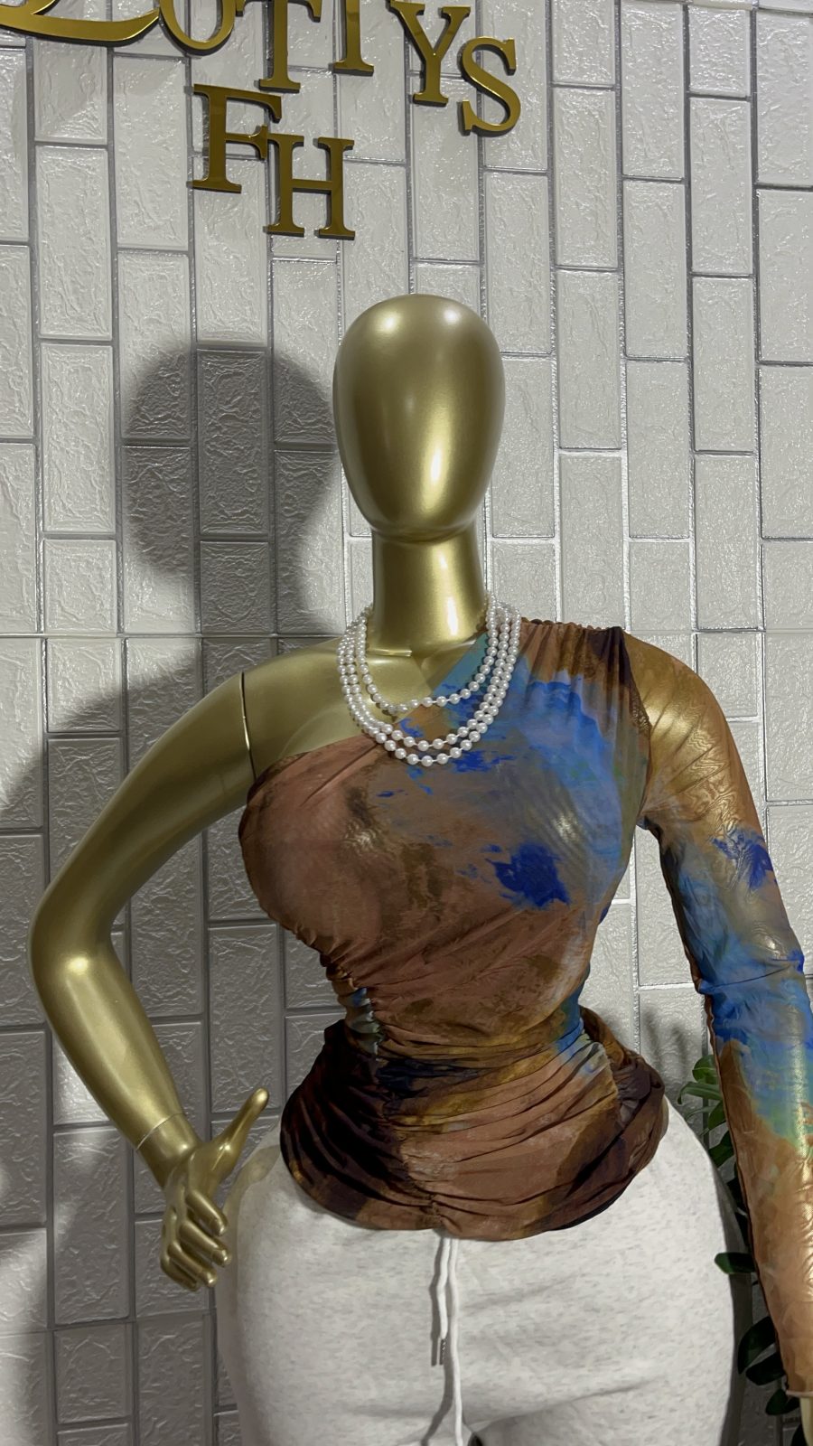 The MARBLE MUSE Mesh Top