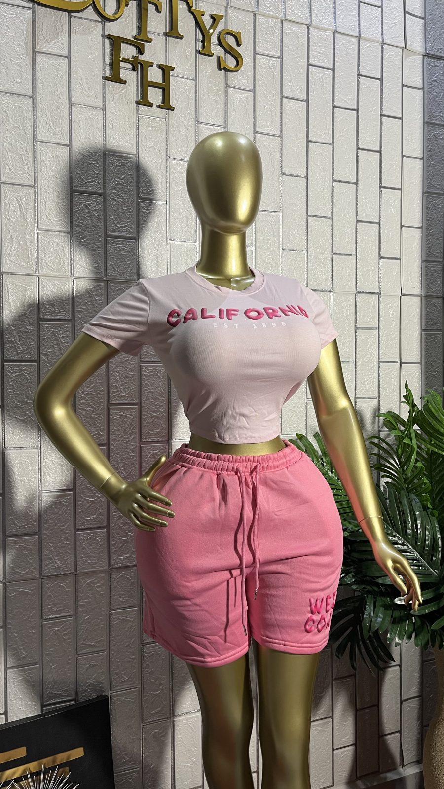 The CALI BABE West Coast Shorts Set