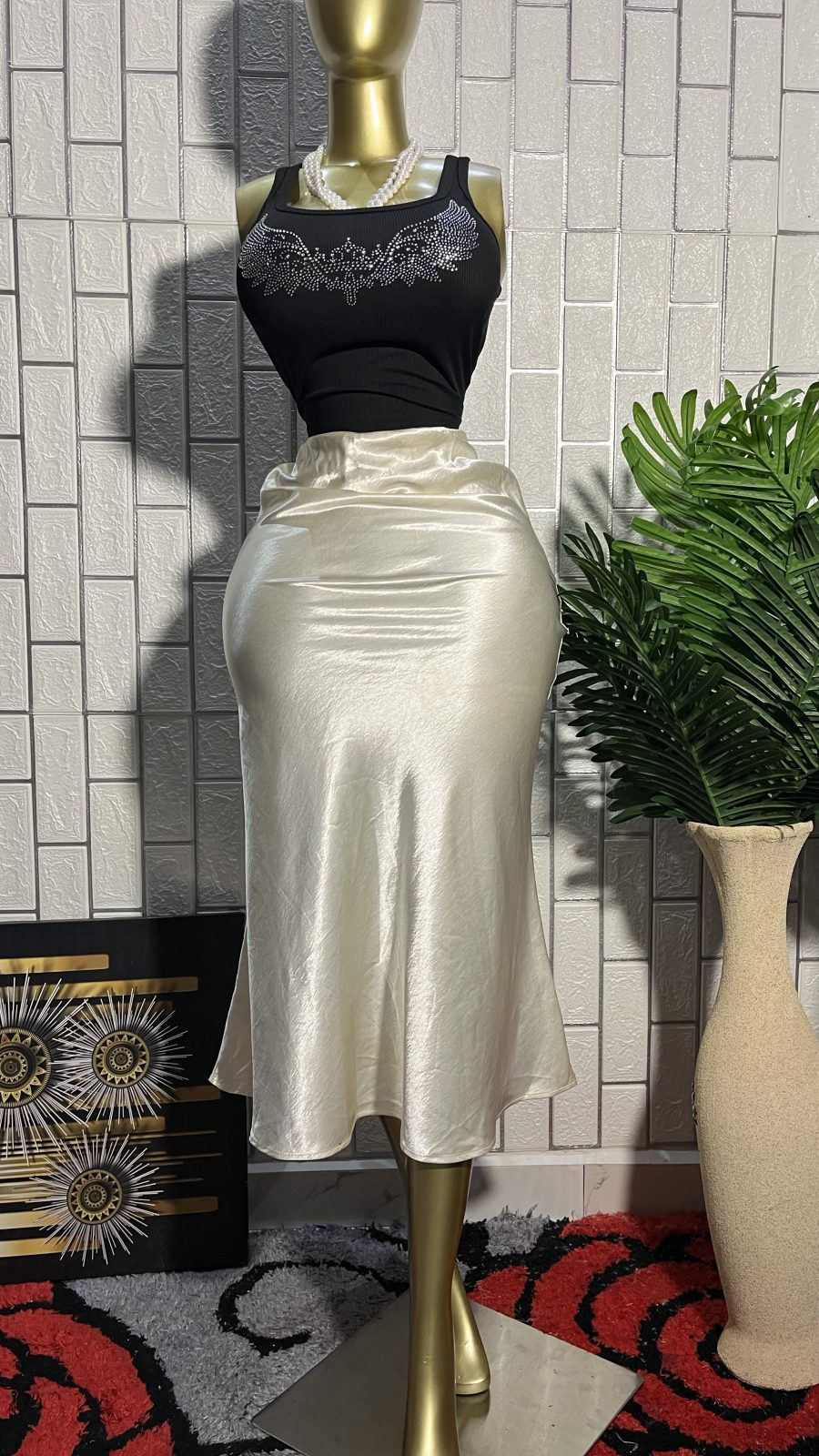 Sating skirt 2