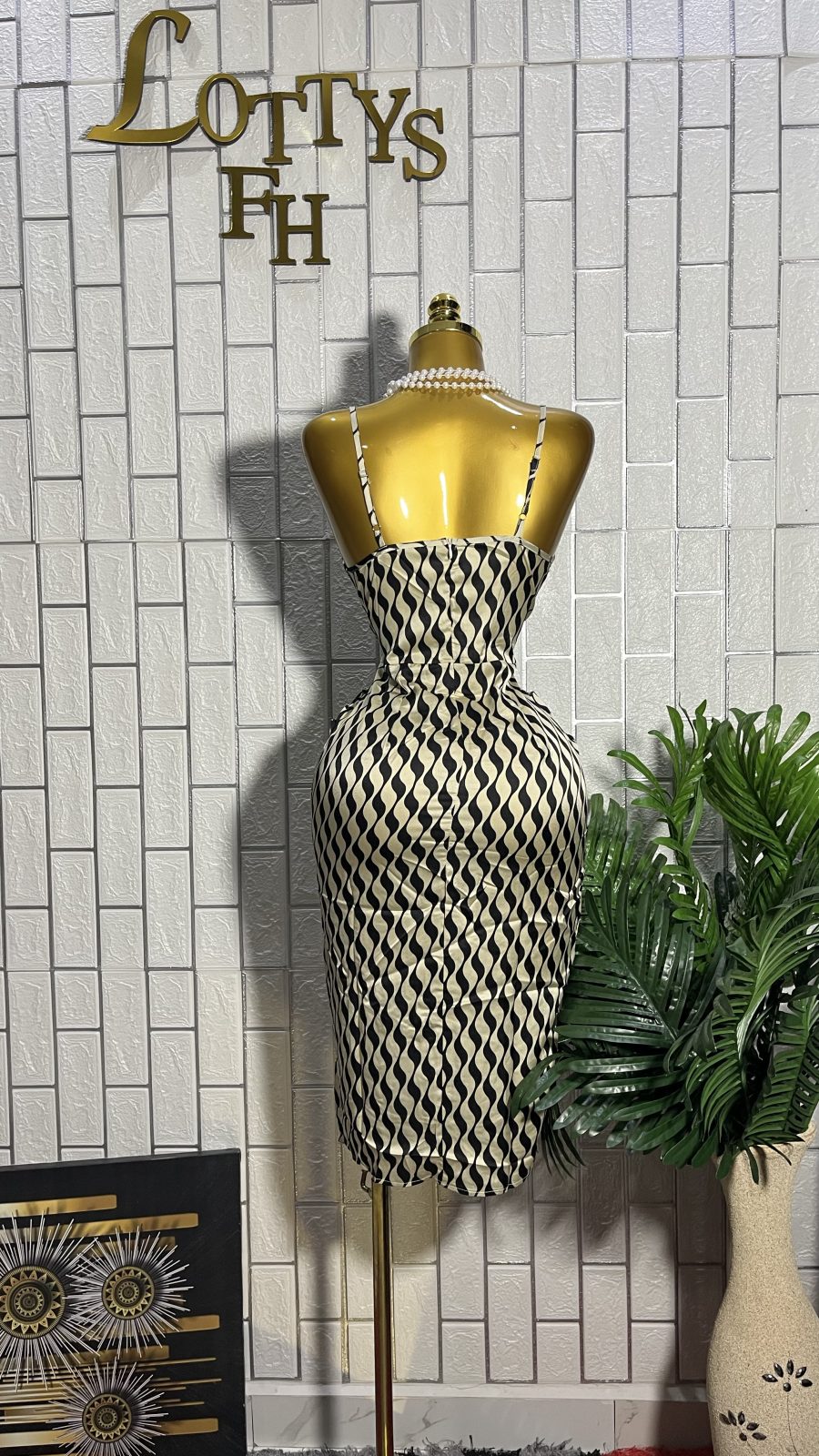 The WAVY LUXE Cami Ruched